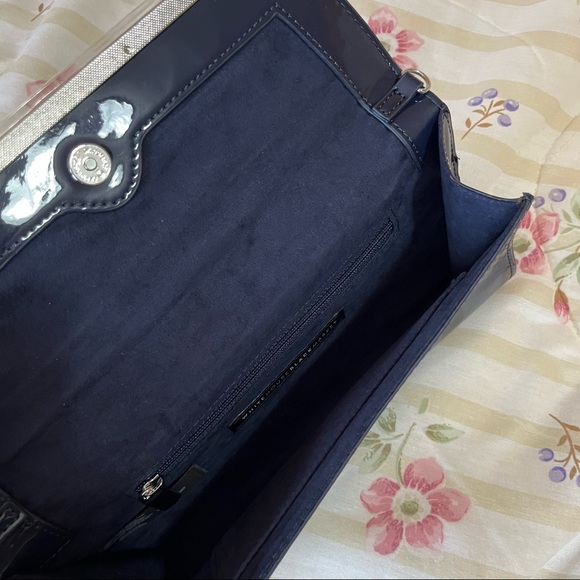 Embroidered floral purse/clutch - Picture 9 of 9